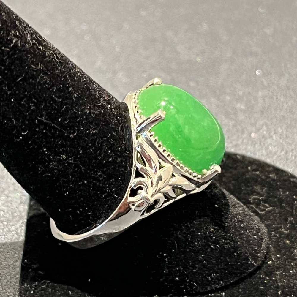Nephrite Jade Sterling Silver Statement Ring Kari… - image 3